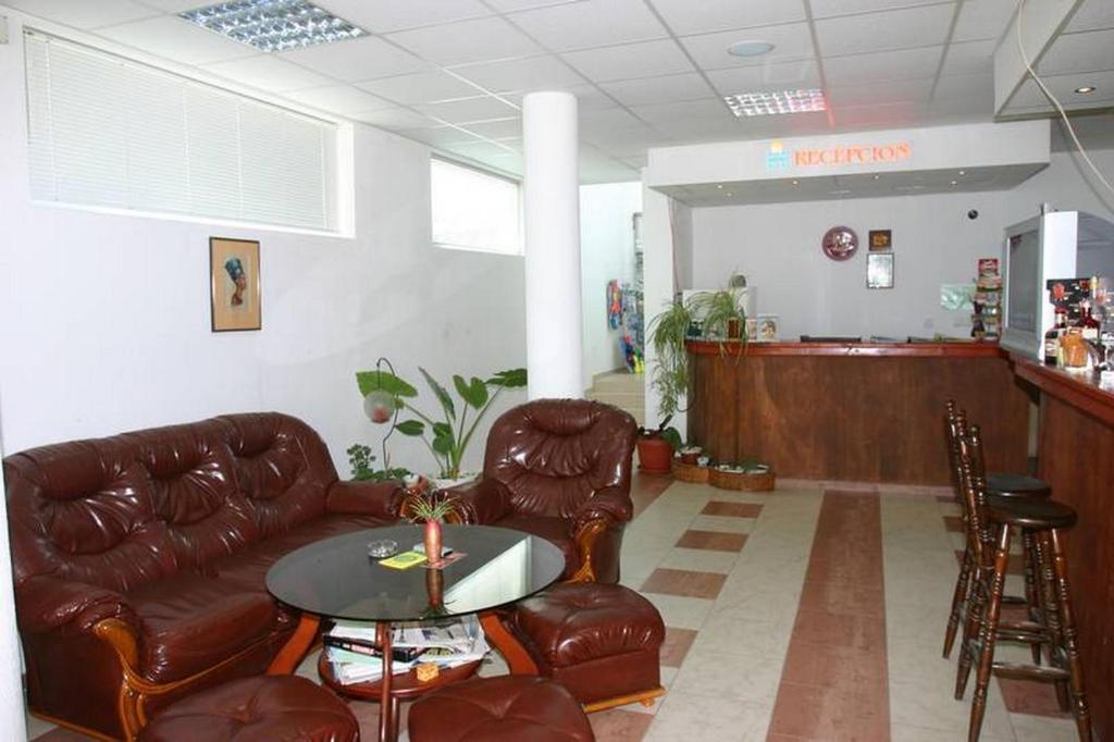 Harmony Beach Family Hotel Nesebar Bagian luar foto