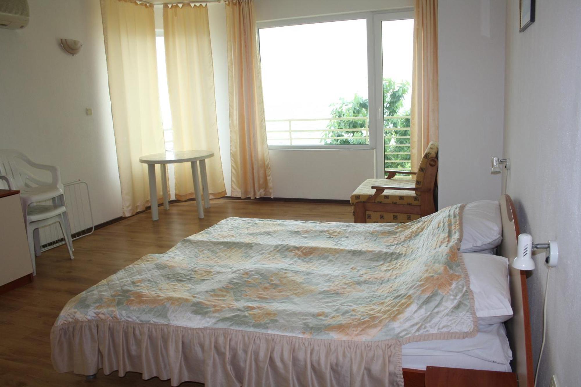 Harmony Beach Family Hotel Nesebar Bagian luar foto